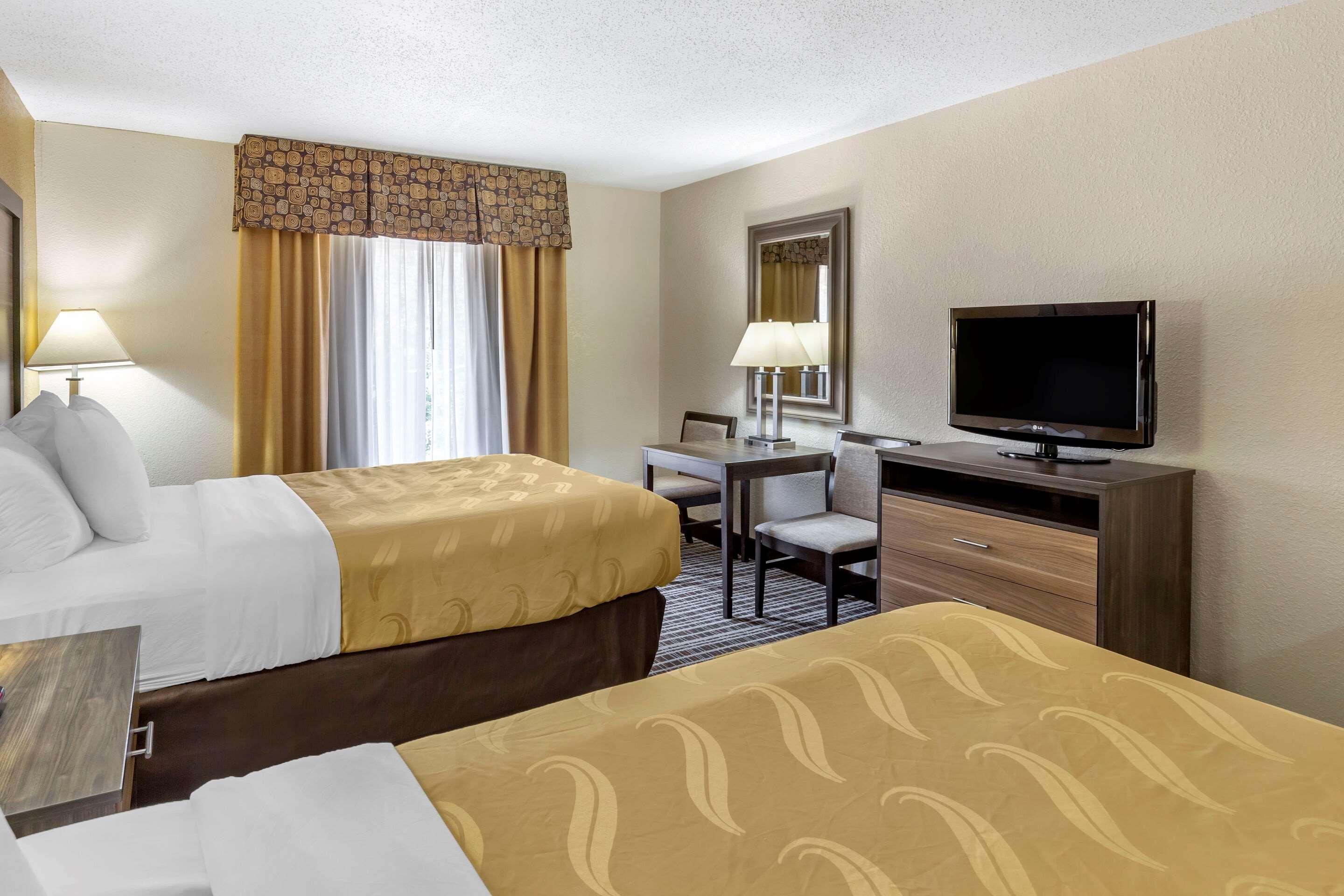 Quality Inn & Suites - Greensboro-High Point Eksteriør bilde