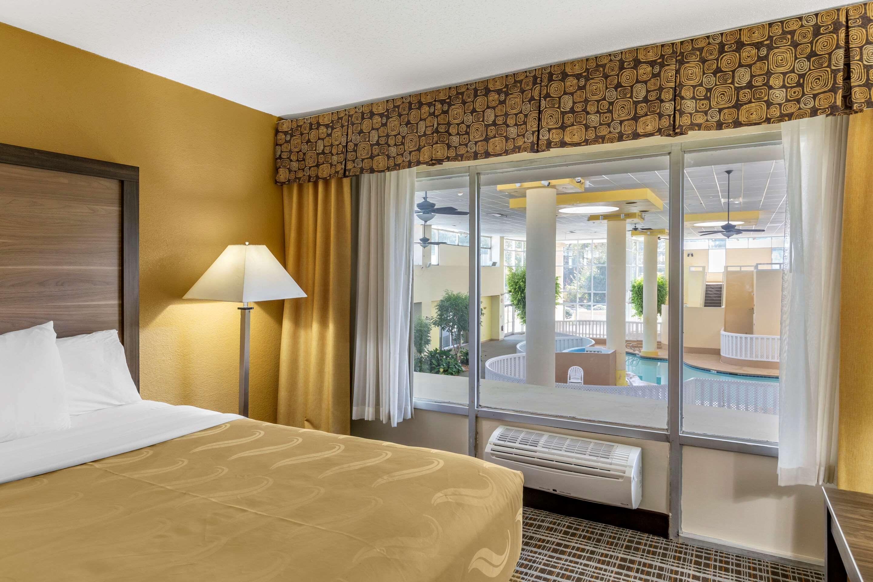 Quality Inn & Suites - Greensboro-High Point Eksteriør bilde