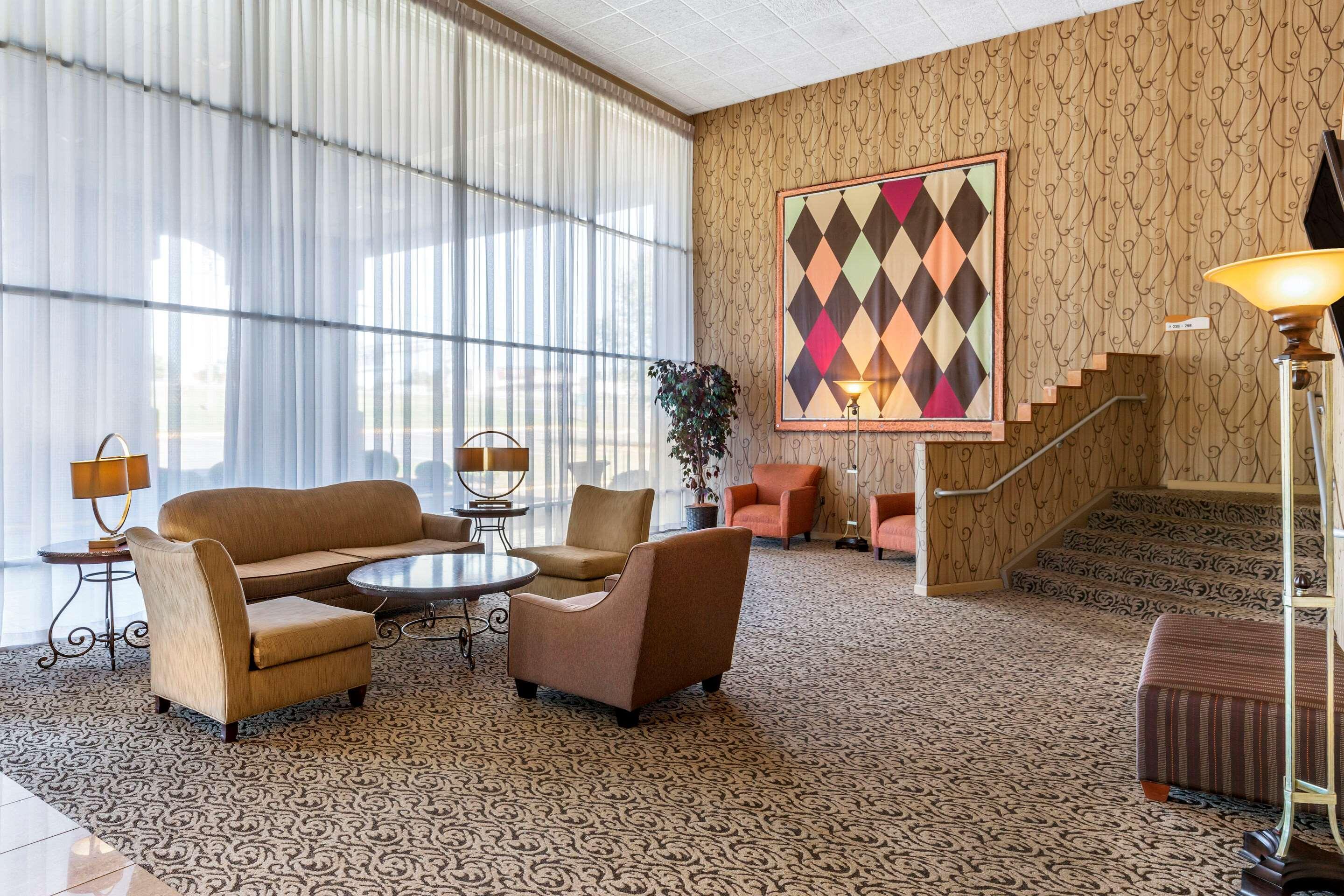 Quality Inn & Suites - Greensboro-High Point Eksteriør bilde