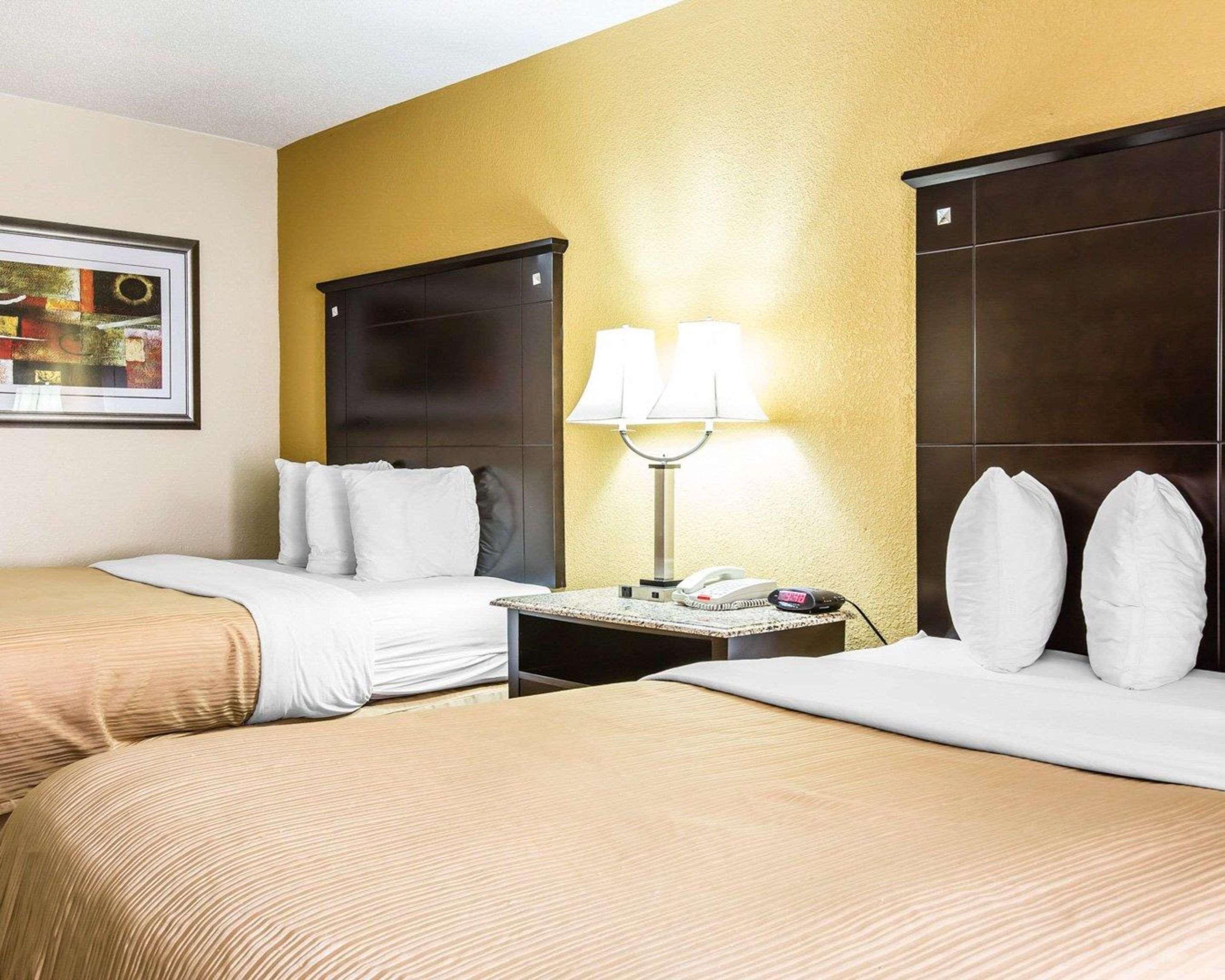 Quality Inn & Suites - Greensboro-High Point Eksteriør bilde