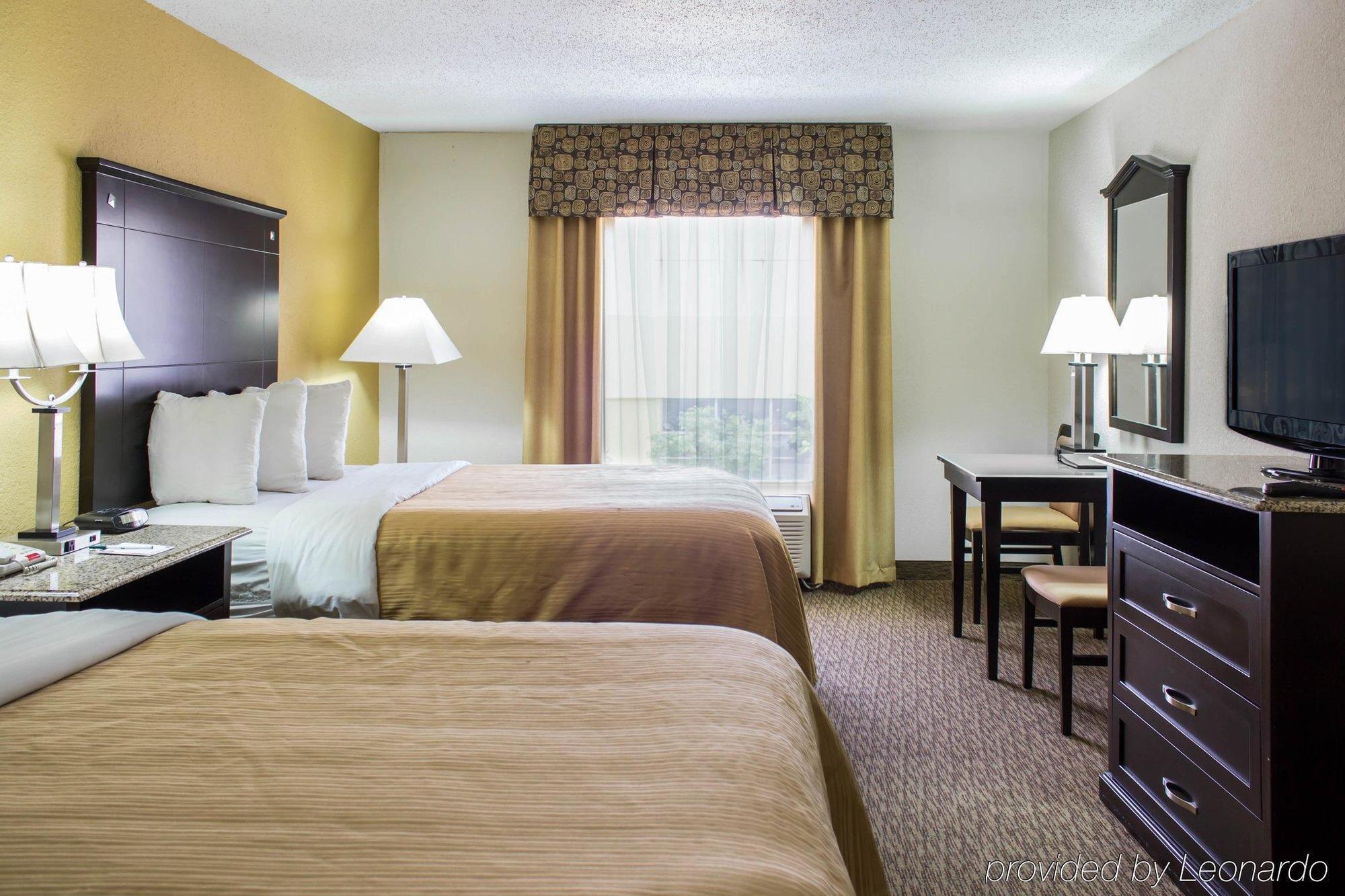 Quality Inn & Suites - Greensboro-High Point Eksteriør bilde