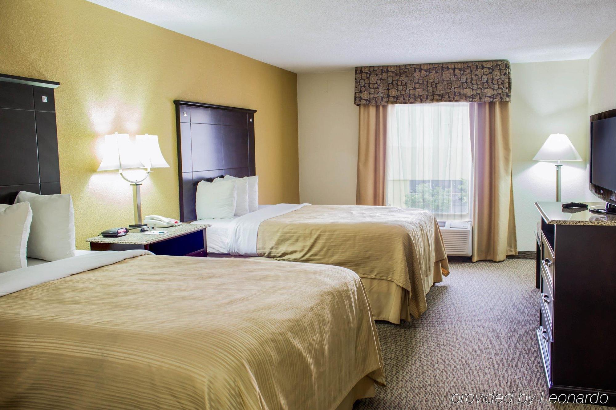 Quality Inn & Suites - Greensboro-High Point Eksteriør bilde