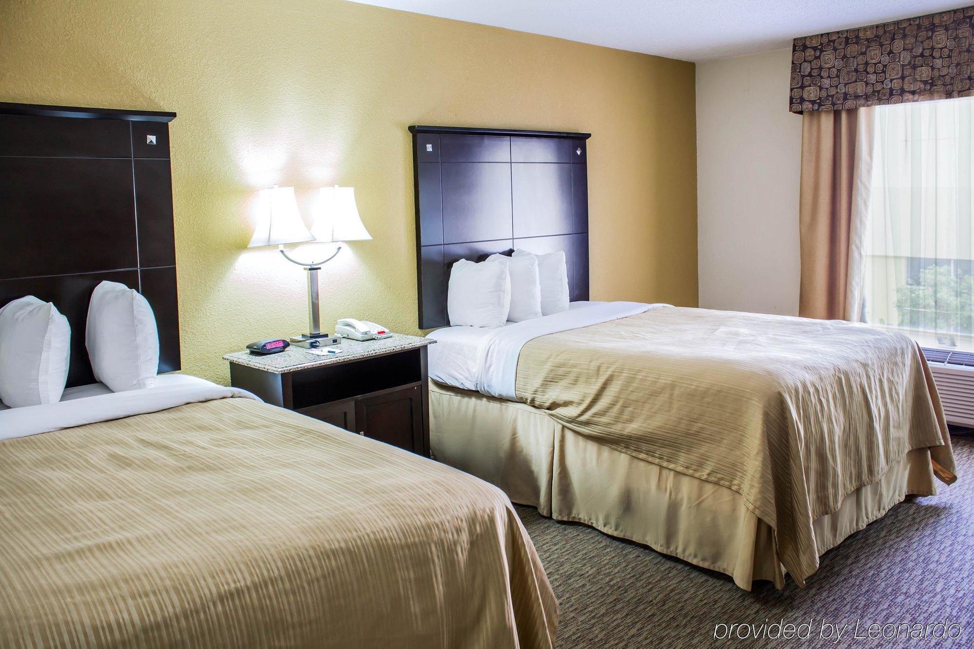 Quality Inn & Suites - Greensboro-High Point Eksteriør bilde