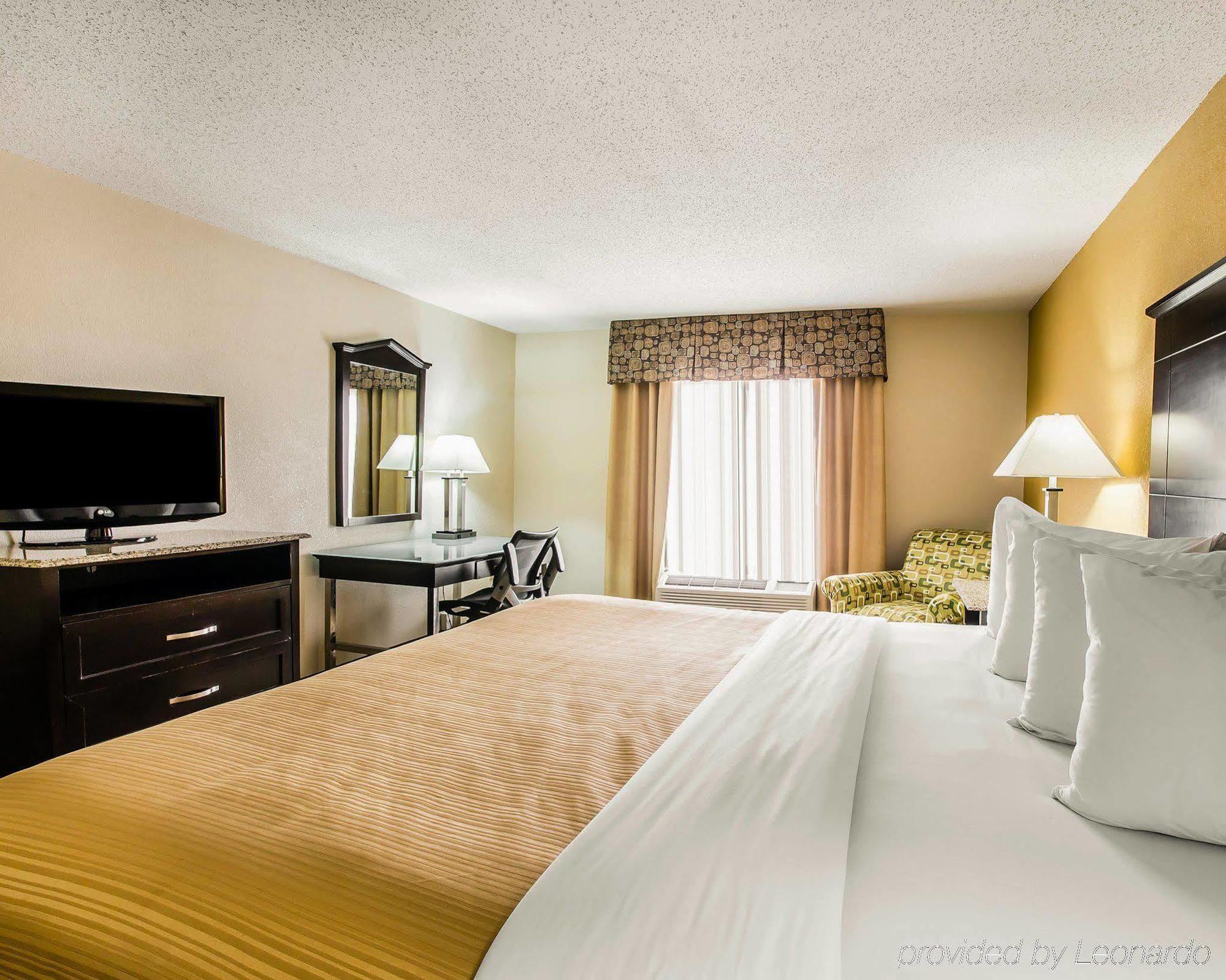 Quality Inn & Suites - Greensboro-High Point Eksteriør bilde